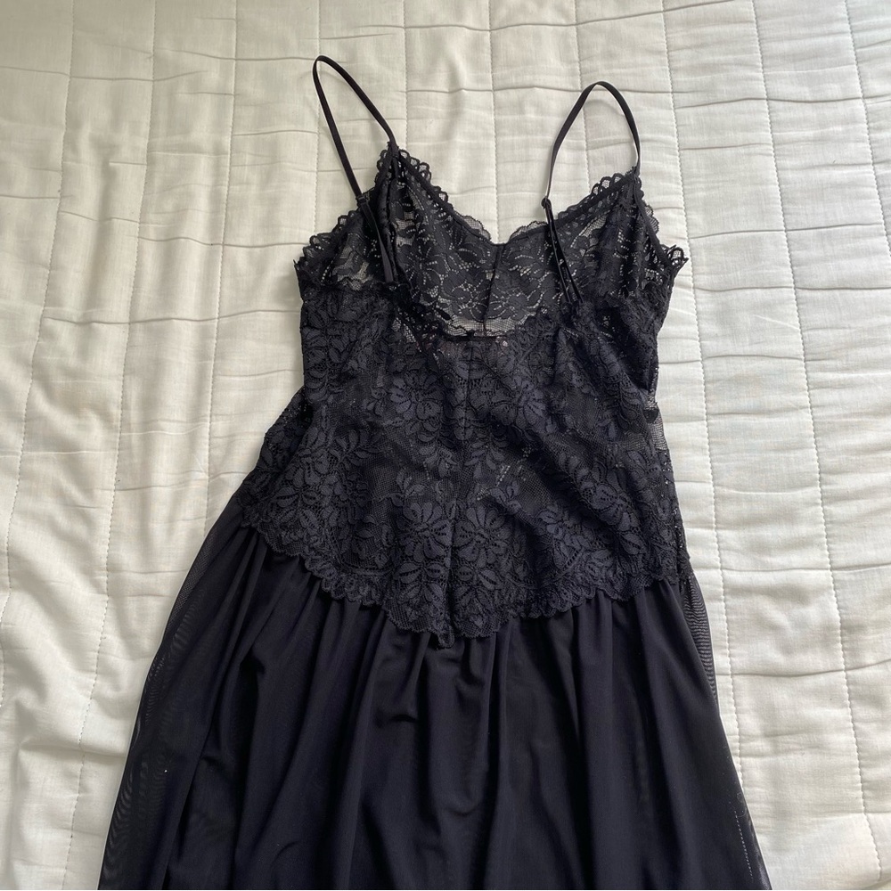 La Vie En Rose Black Lace Bodice Slip - Picture 7 of 11